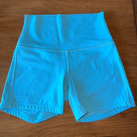 Cyan Blue Lululemon Align 4” Shorts - Picture 2 of 5